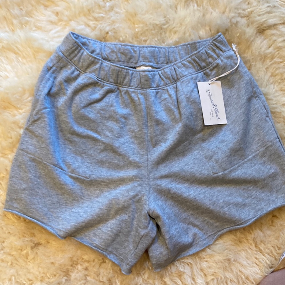 Universal thread women’s extra small gray elastic waist shorts NWT